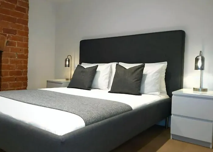 2 Bedroom City Centre Duplex Apt